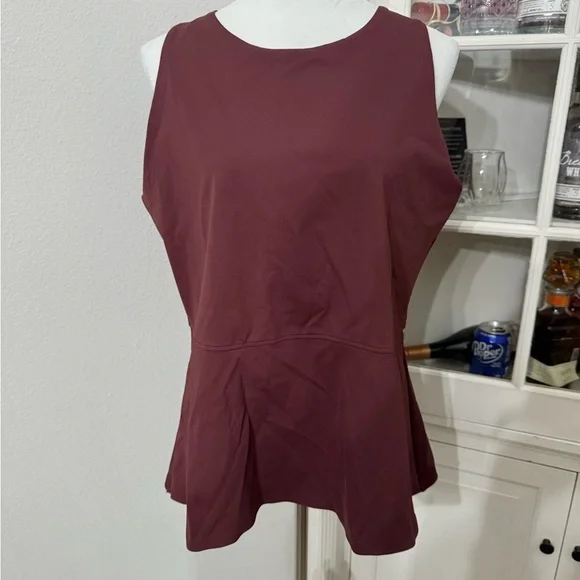 SPANX Brown Active Peplum Tank - Picture 2 of 8